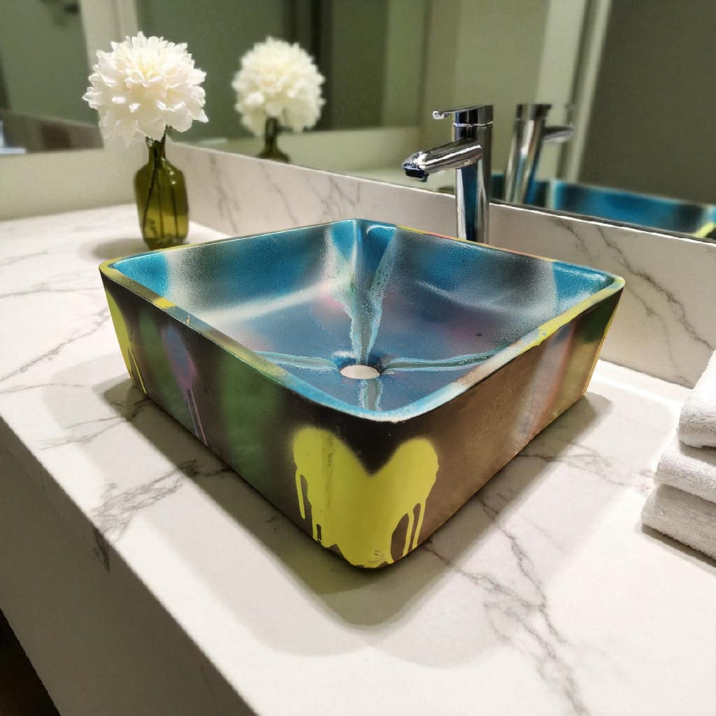 Electric Surprise 36 x 36cm