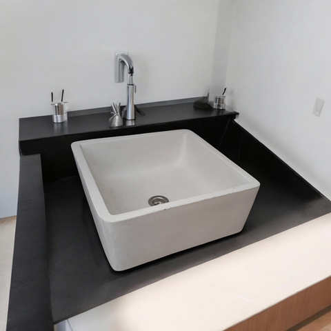 Image of Mermaids Pond Bespoke Ivory 39x39x16cm