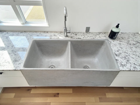 Image of Large Grey Concrete Double Kitchen Butler Basin 80 x 40 x 27cm (50mm Outlet) Seedleme