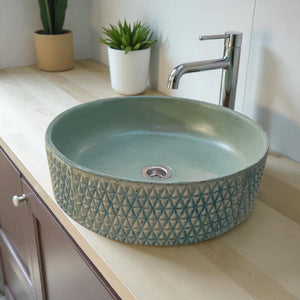The Emerald Dream Bespoke Green Concrete Sink 39.5 x 11.5cm